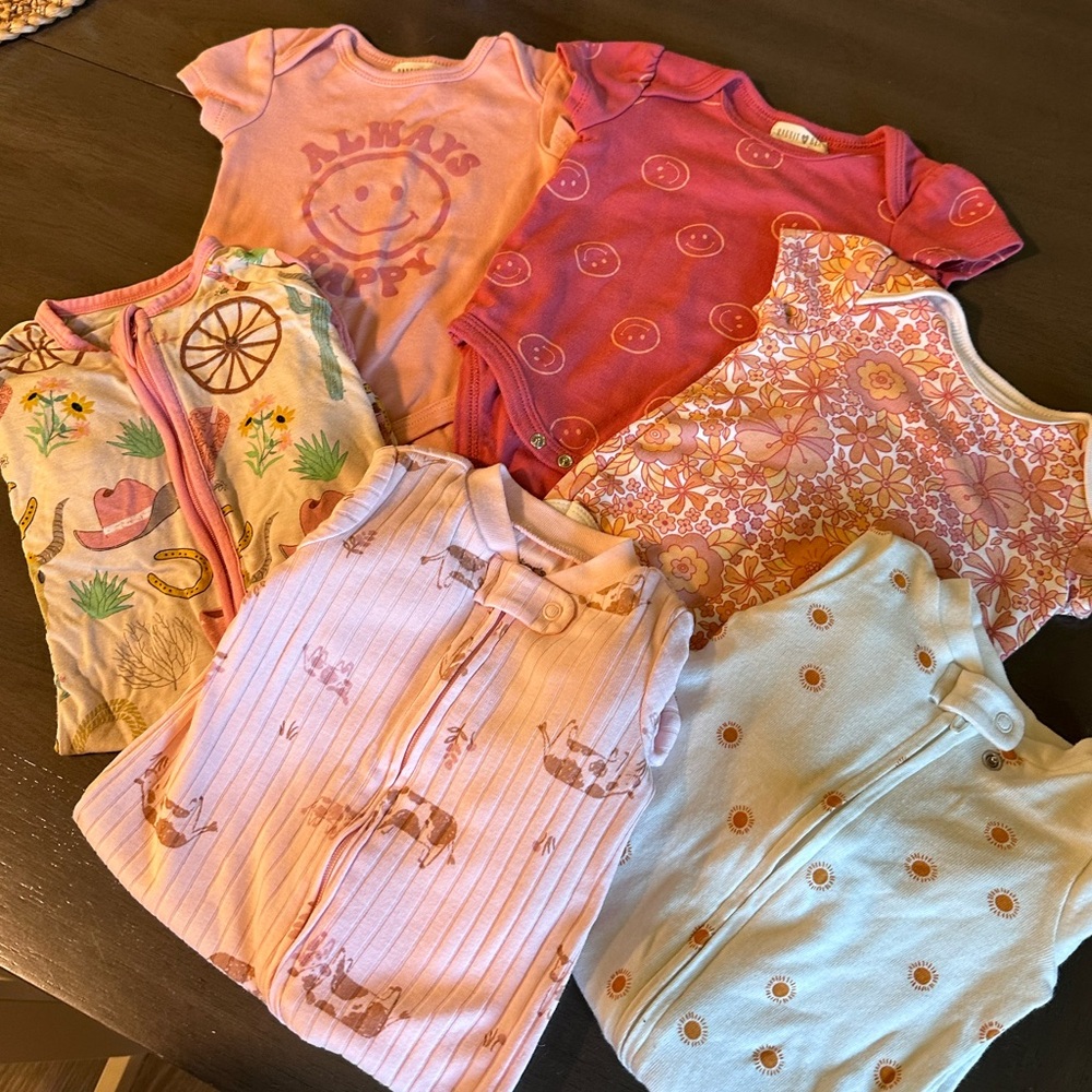 Baby Girl 0-3m Bundle / Lot - Carter’s - Rabbit Bear - Little Sleepies